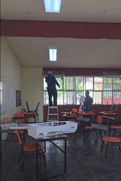 Se hizo una visita a la Escuela Secundaria Técnica No. 27 Francisco de P. Arreola en Padilla, Tamps. con la finalidad de dar respuesta la petición de mantenimiento de los aires acondicionados